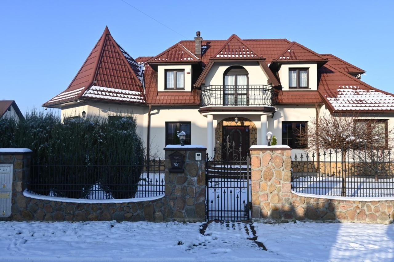 Villa Sophie Zabno Exterior foto